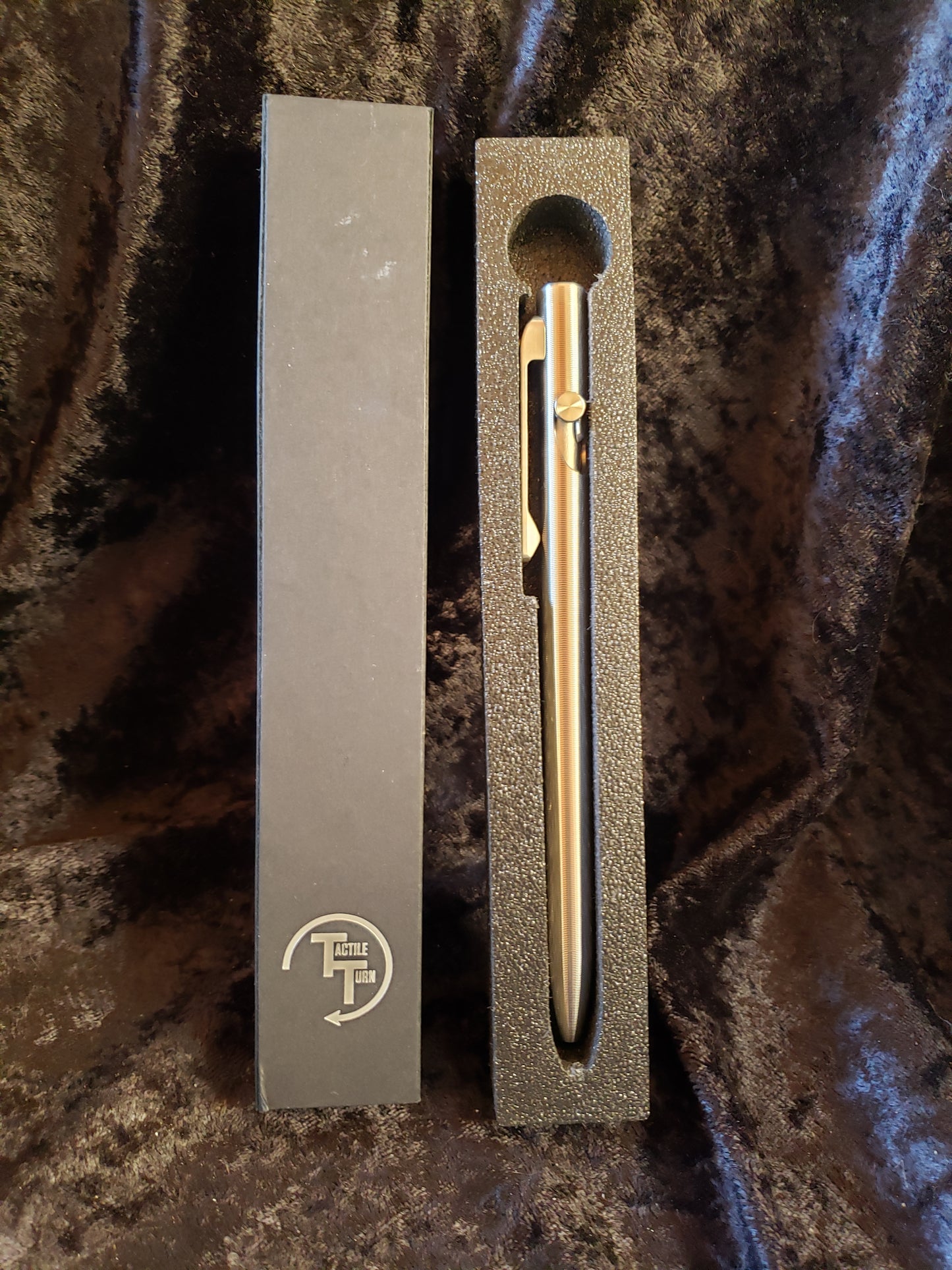 Slim Bolt Action Pen
