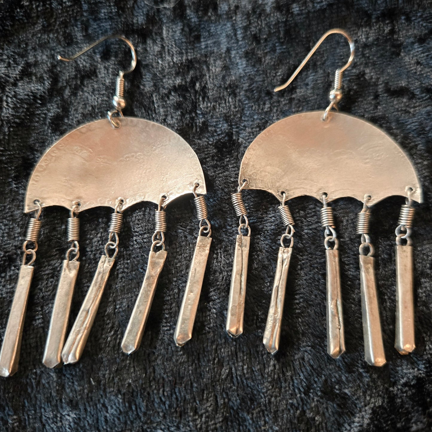 Simple Vintage Jhumki Earrings - Khandava