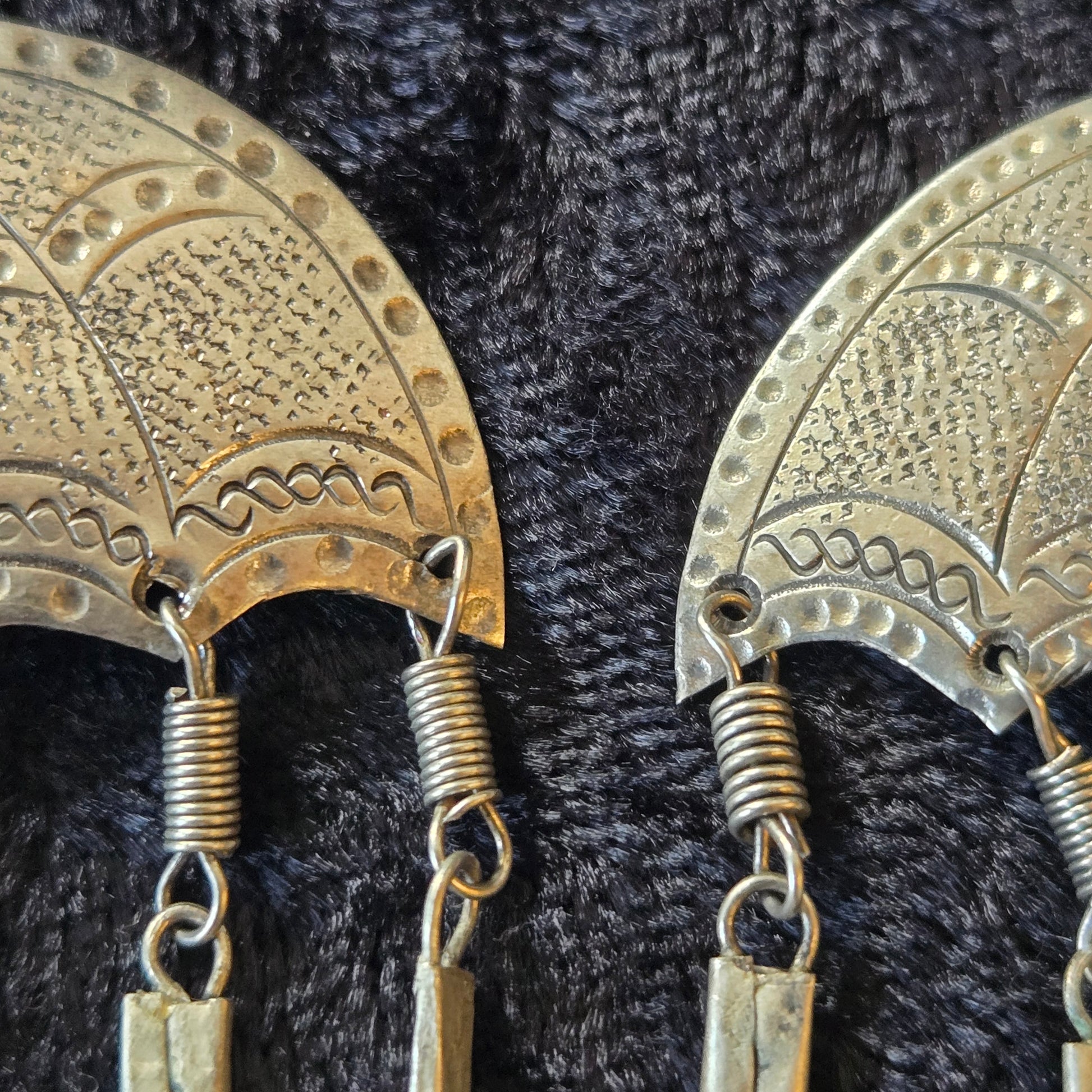 Simple Vintage Jhumki Earrings - Khandava