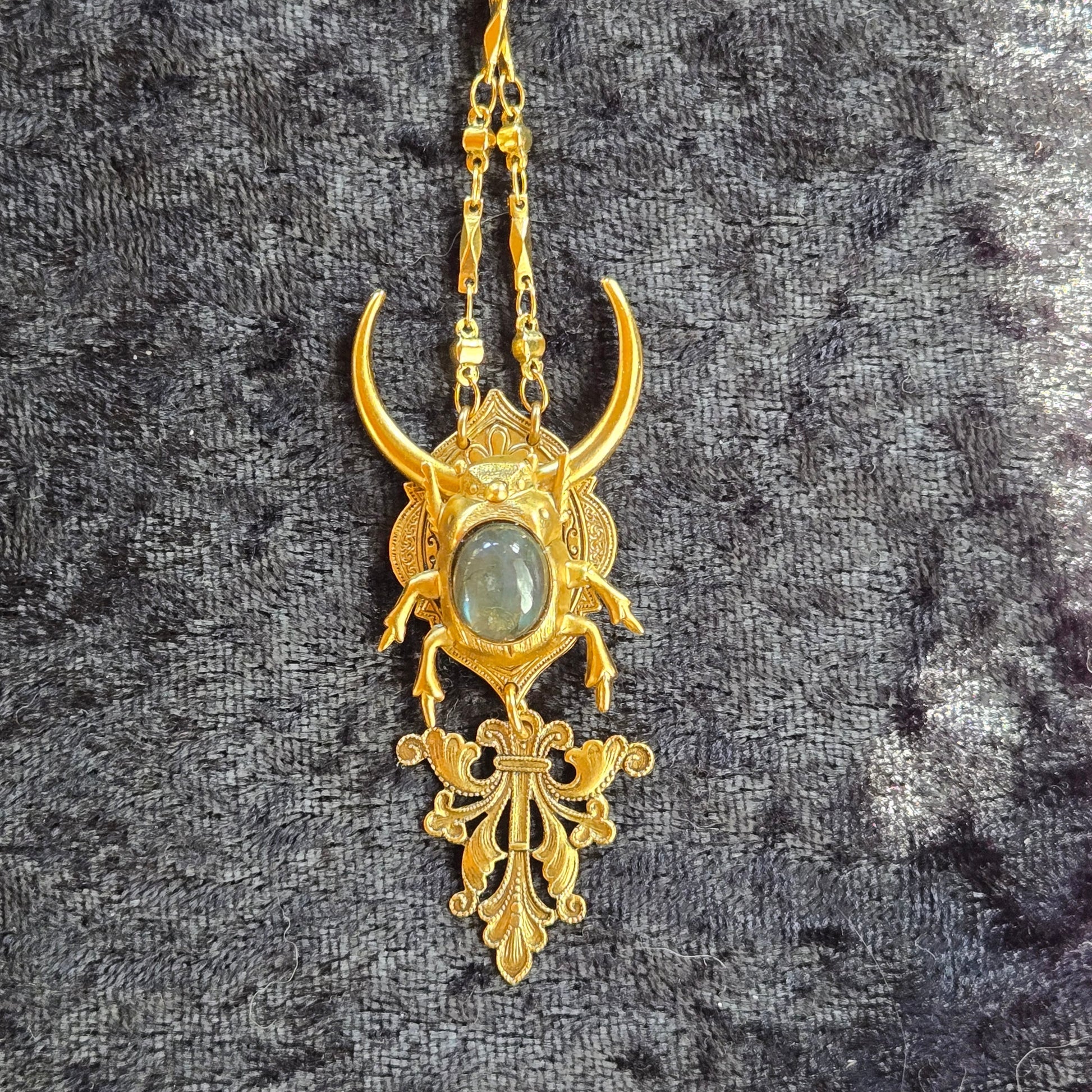Soul Ascendant Beetle Amulet - Khandava