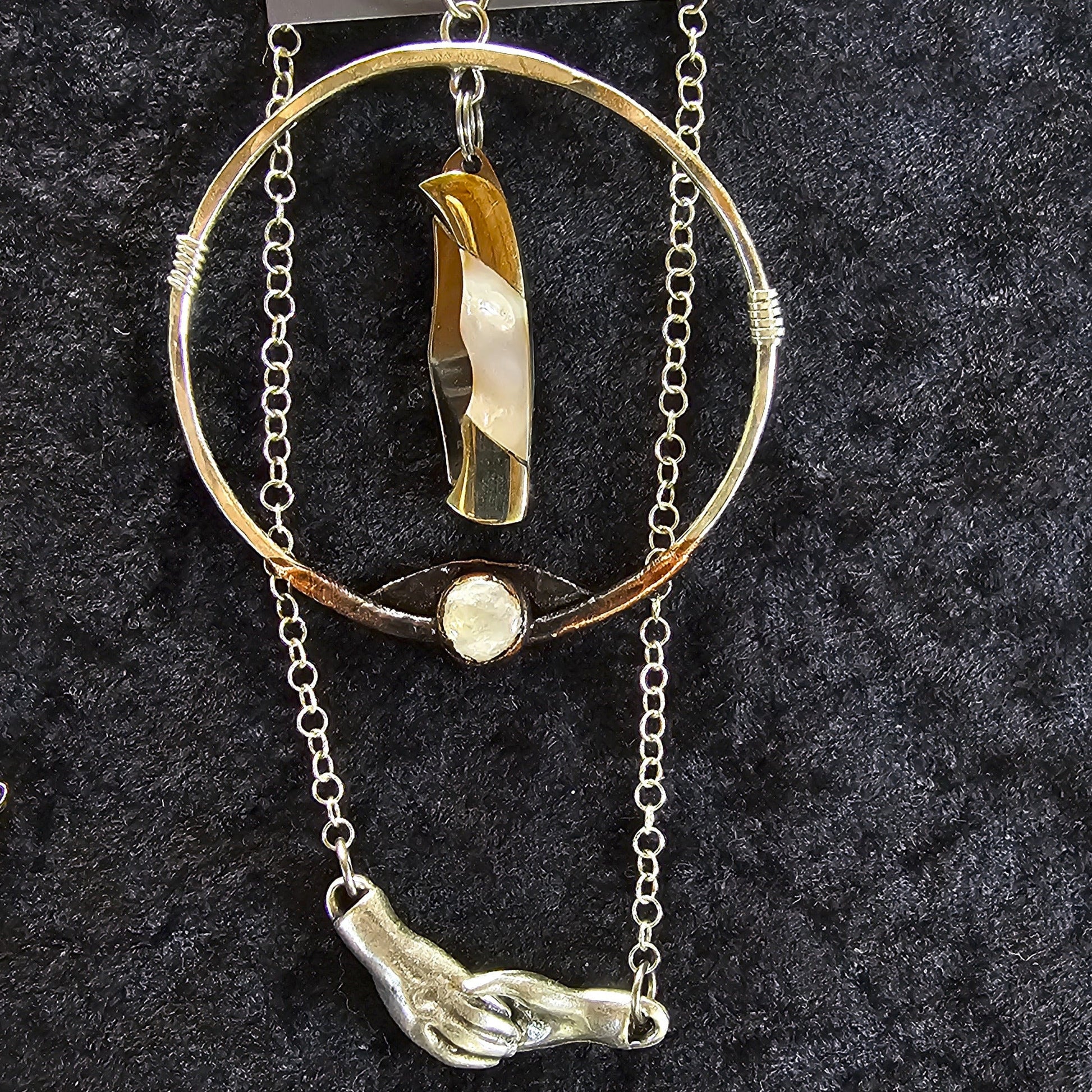 Switchblade Sisters Necklace - Khandava