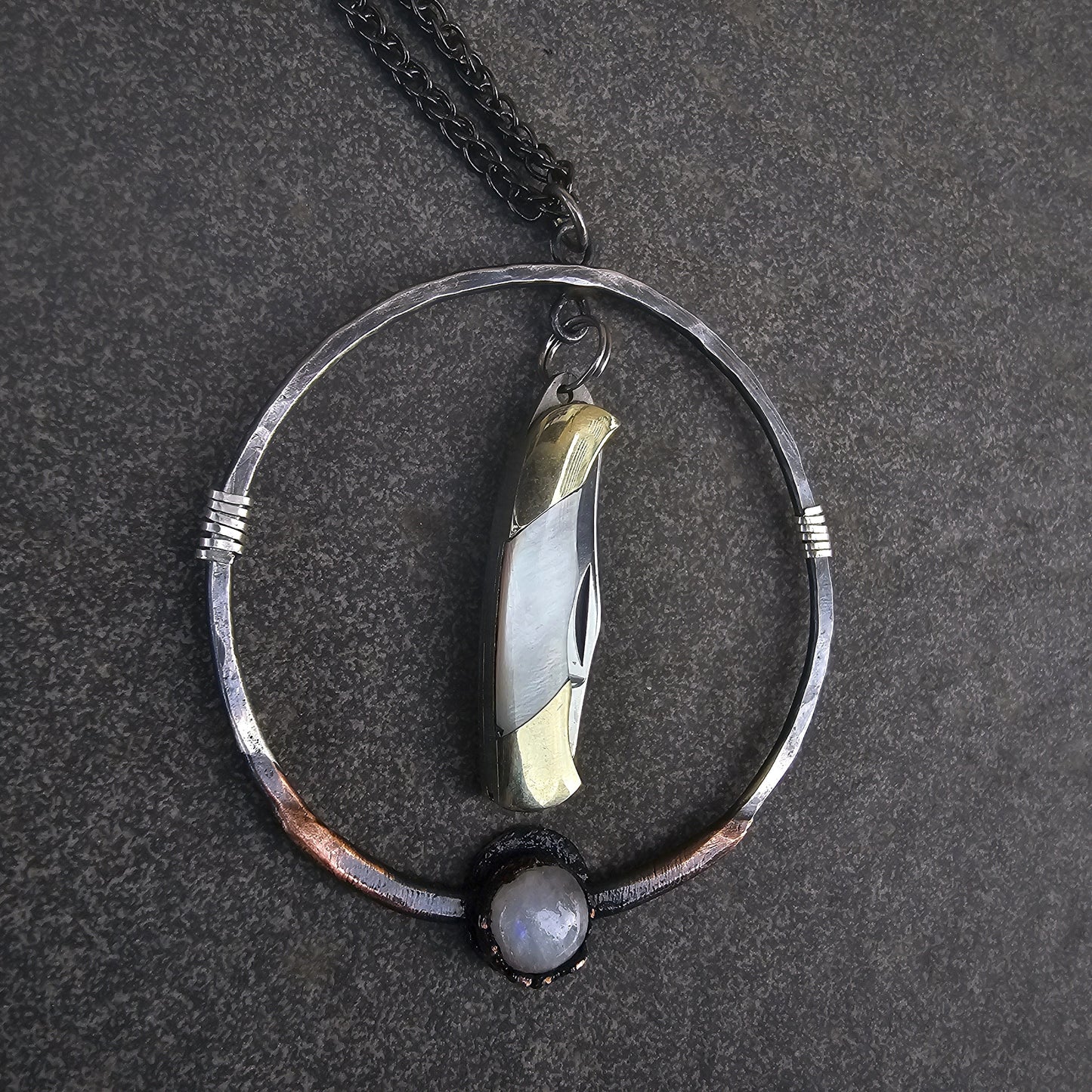 Switchblade Sisters Necklace - Khandava