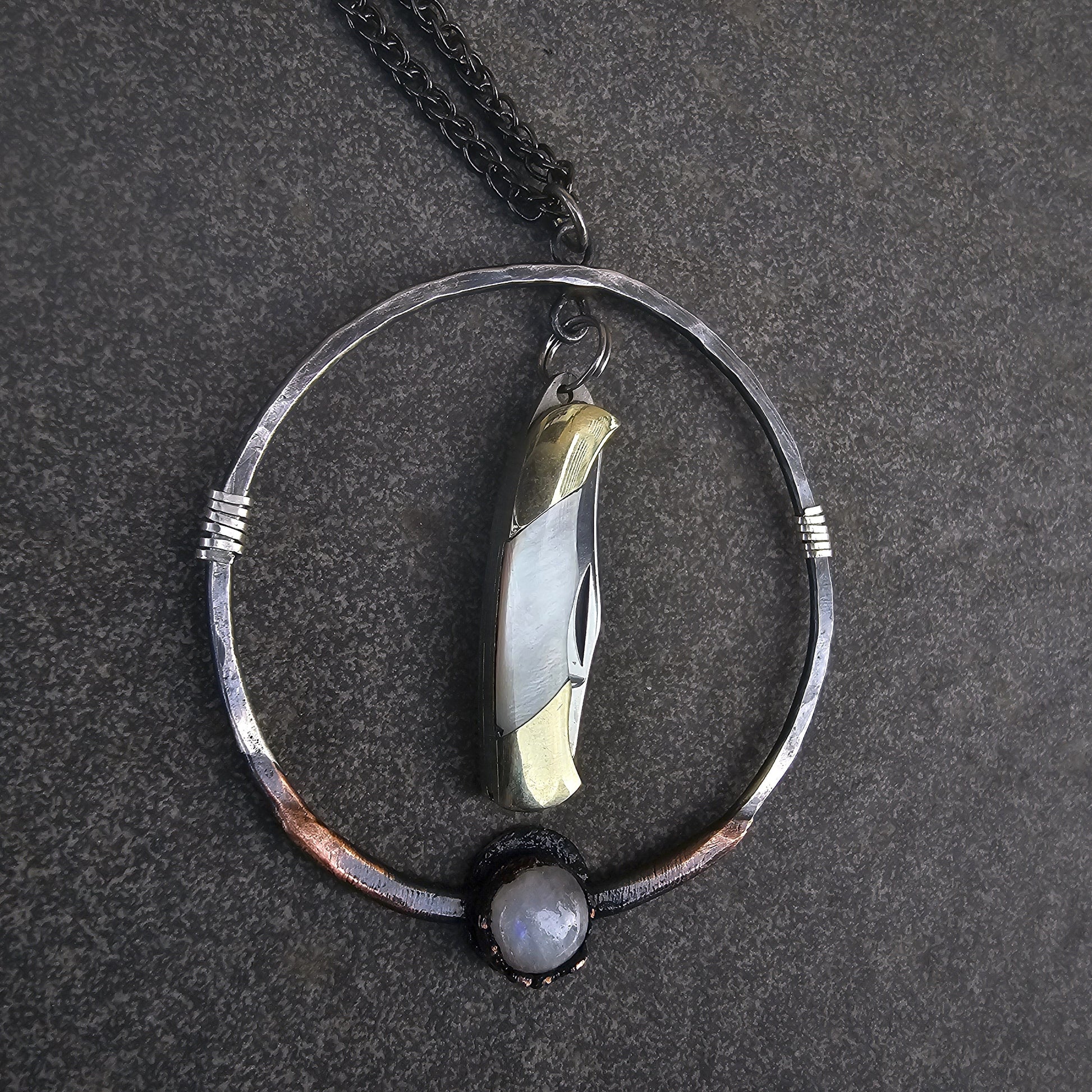 Switchblade Sisters Necklace - Khandava