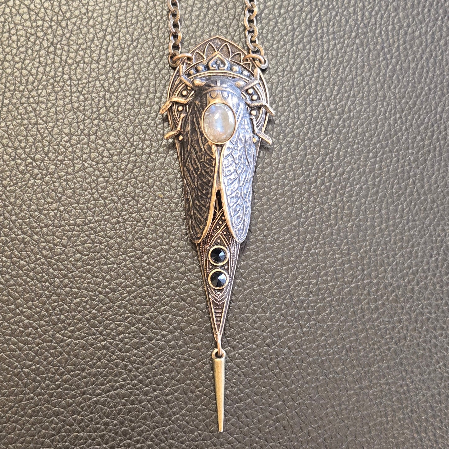 The Wing Counsel Necklace - Stake Style - Khandava