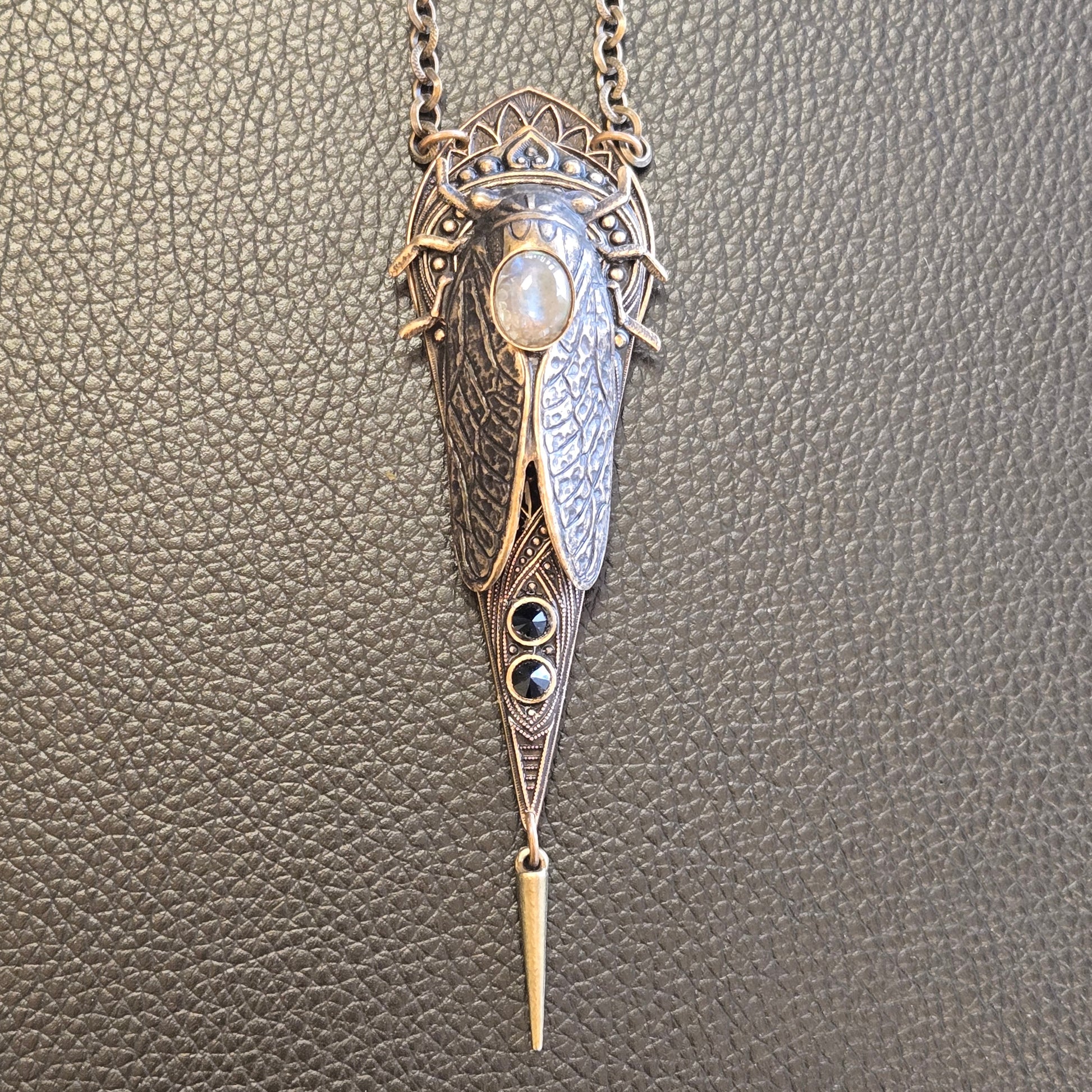 The Wing Counsel Necklace - Stake Style - Khandava