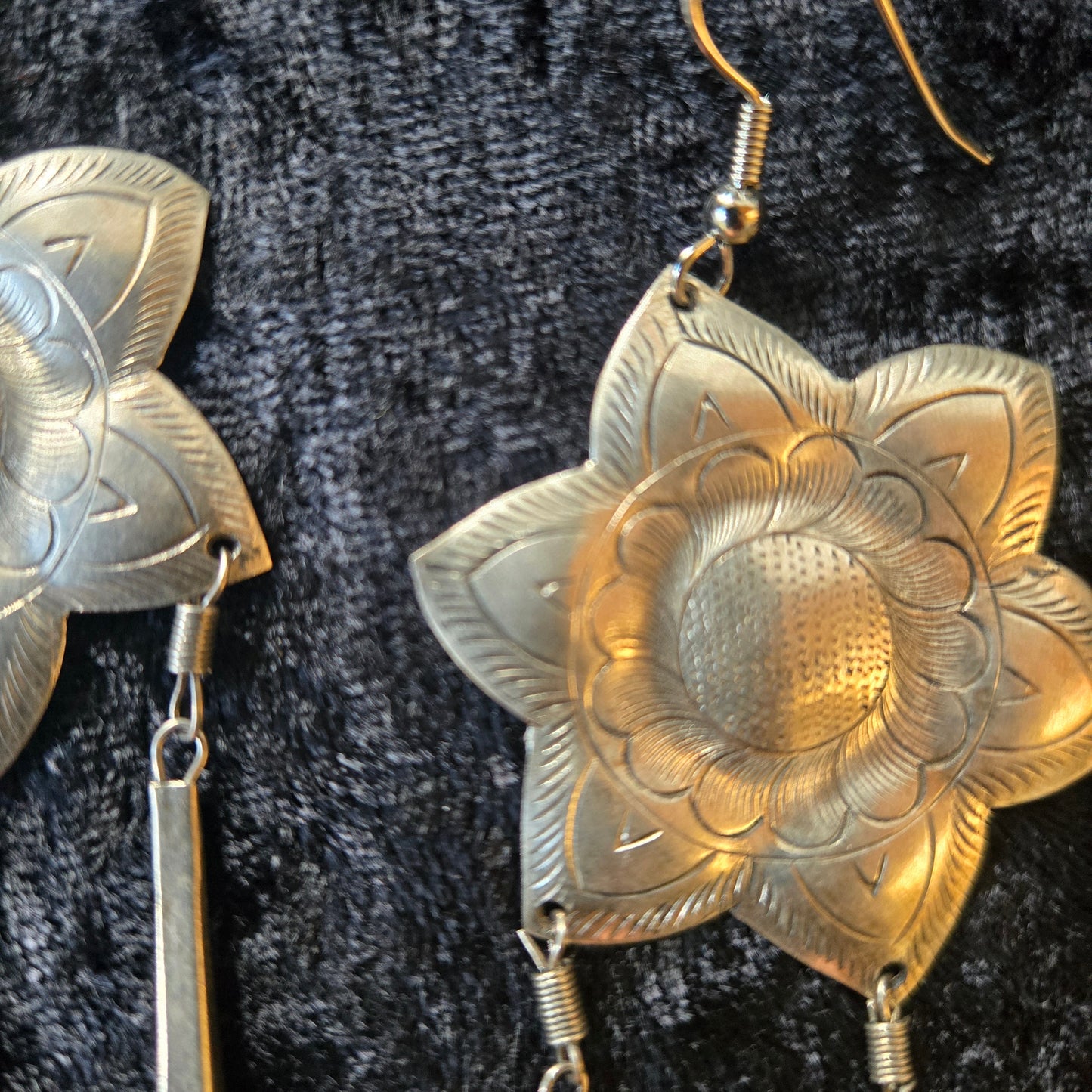 Vintage Floral Earrings - Khandava